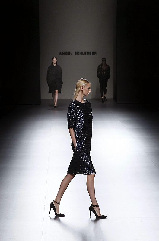 DESFILE ANGEL SCHLESSER EN LA MERCEDES-BENZ FASHION WEEK MADRID