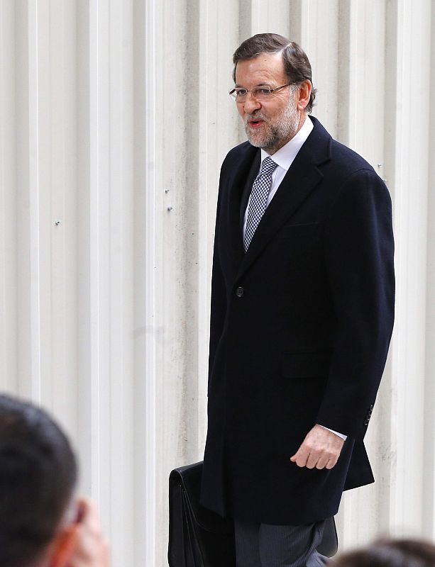 RAJOY LLEGA AL CONGRESO DONDE AFRONTA HOY SU PRIMER DEBATE DEL ESTADO DE LA NACIÓN