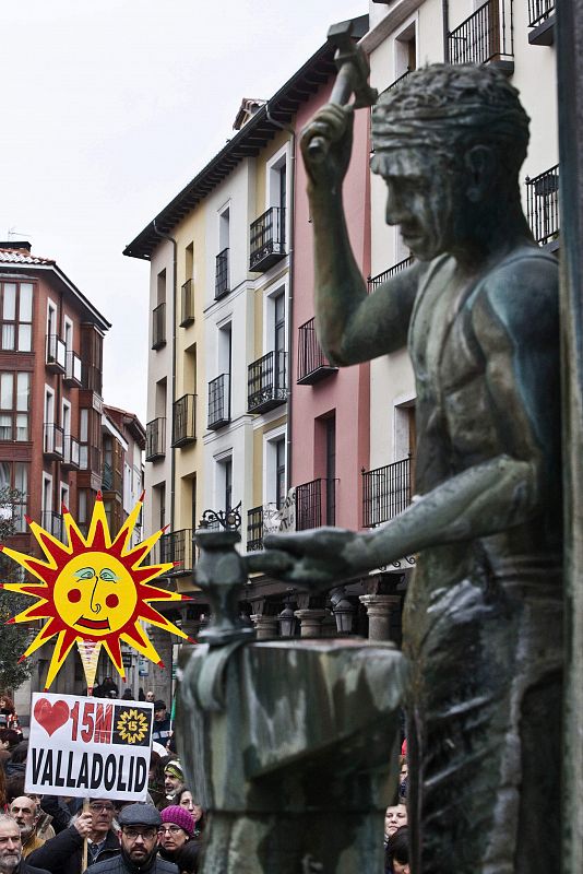 PROTESTA CONVOCADA POR EL 15-M EN EL CENTRO DE VALLADOLID