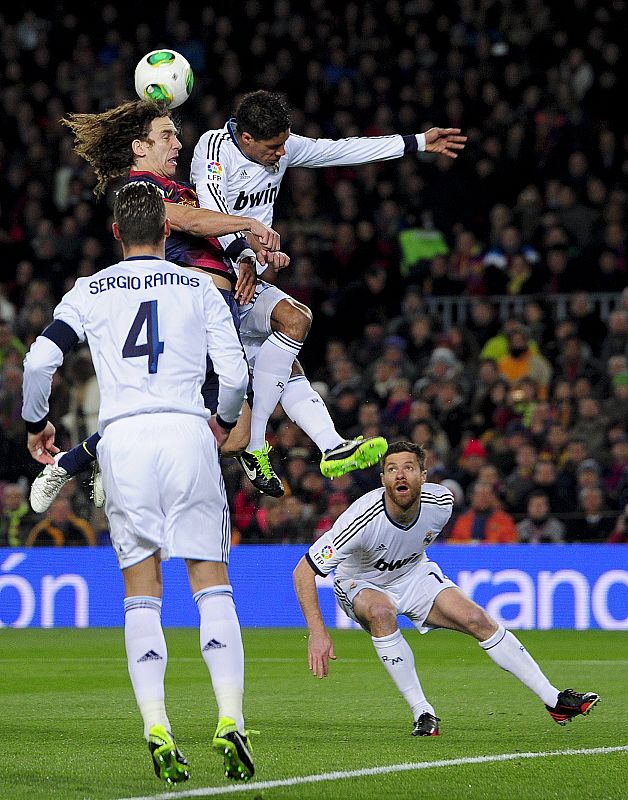 PUYOL PUGNA CON VARANE