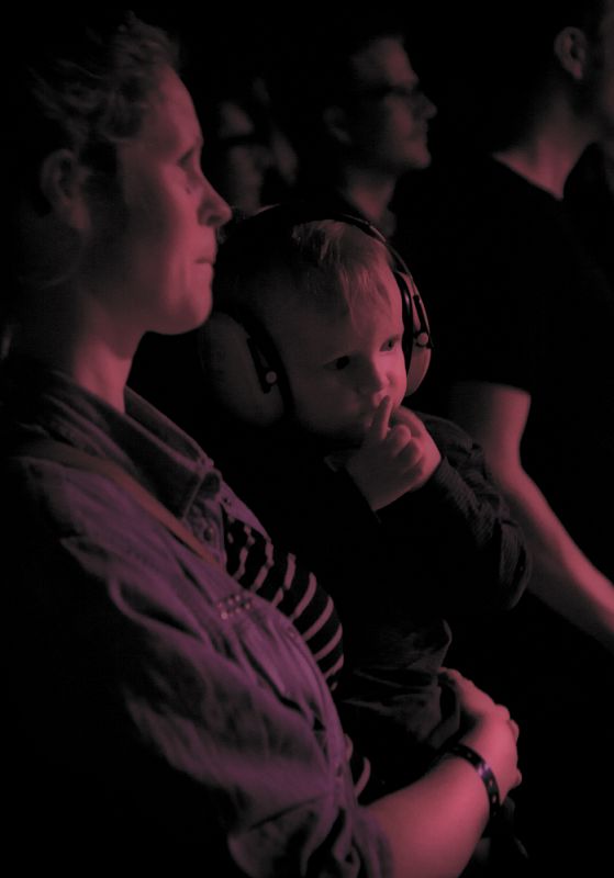 SPOT Festival: un niño entre el público