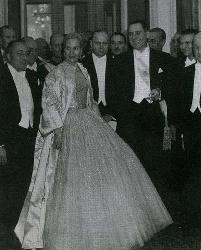 Eva Perón vestida de Dior
