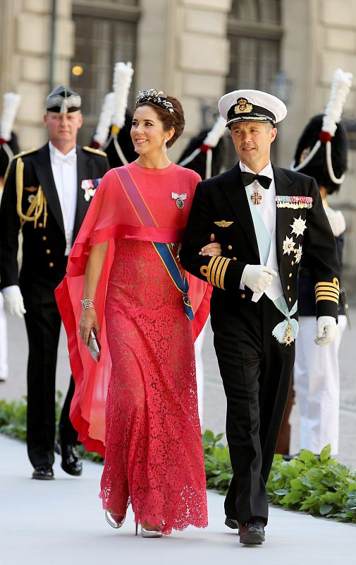 Los príncipes de Dinamarca a su llegada a la ceremonia.