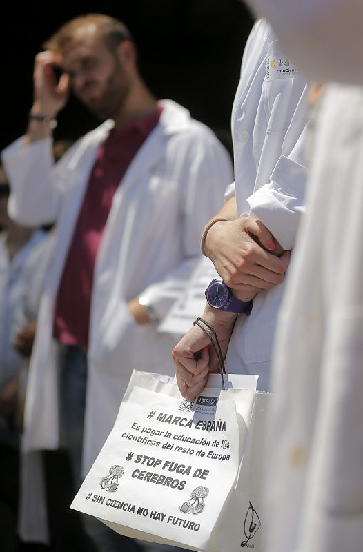 Concentración por la ciencia en Valencia