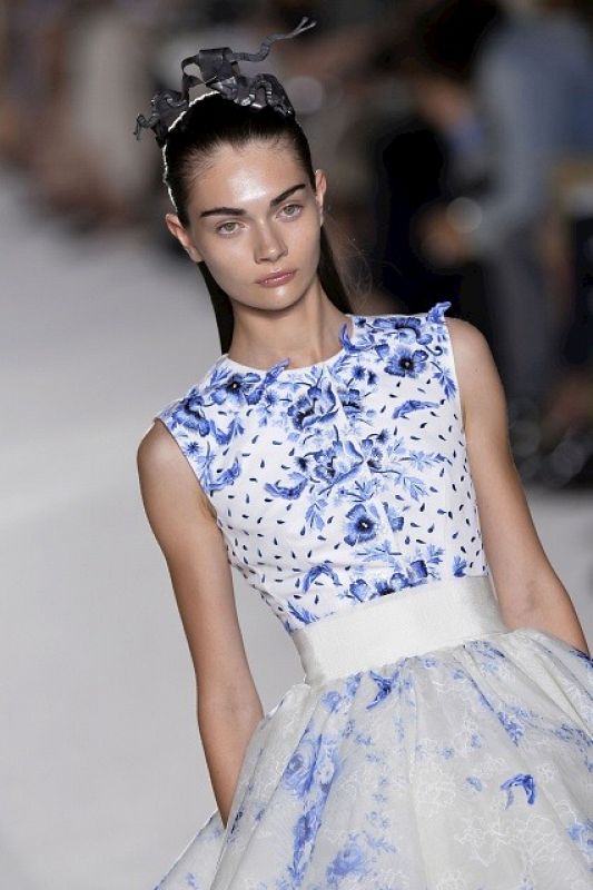 Desfile de Giambattista Valli. Alta costura de París