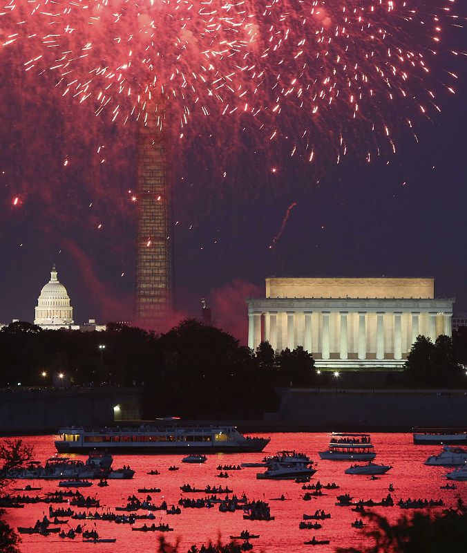 Independence Day fireworks light the sky over Washington