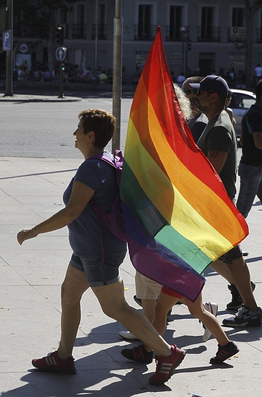 PREPARATIVOS PARA LA MANIFESTACIÓN DEL ORGULLO GAY