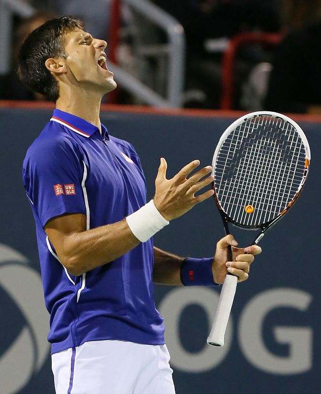 Novak Djokovic en un momento del partido que le enfrentó a Nadal en Montreal