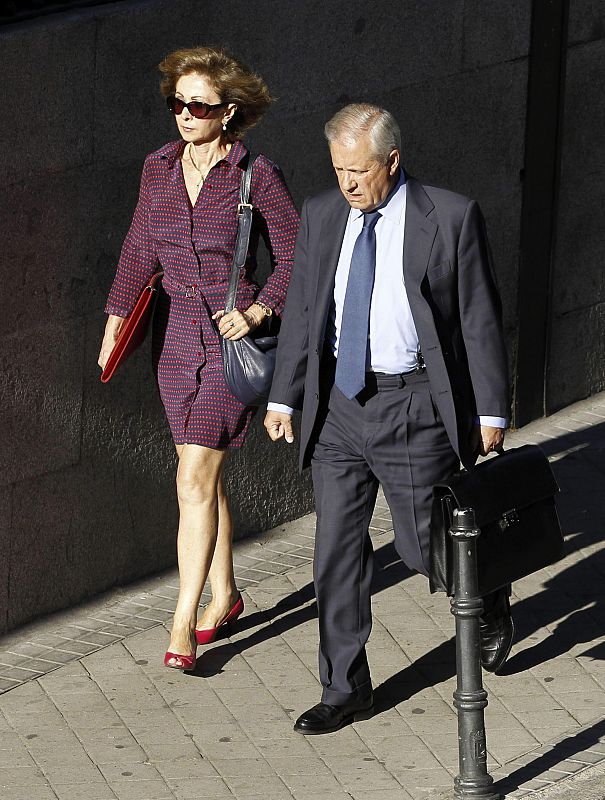 El abogado de Bárcenas, Javier Gómez de Liaño, a su llegada a la Audiencia Nacional