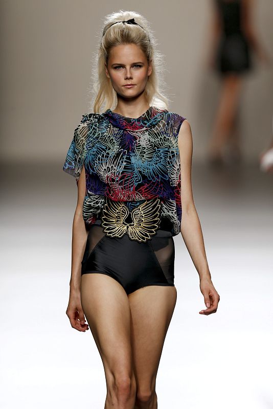 DESFILE DE MIGUEL PALACIO