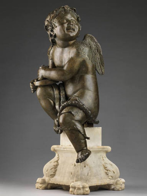 MusÃ©e du Louvre sculpture