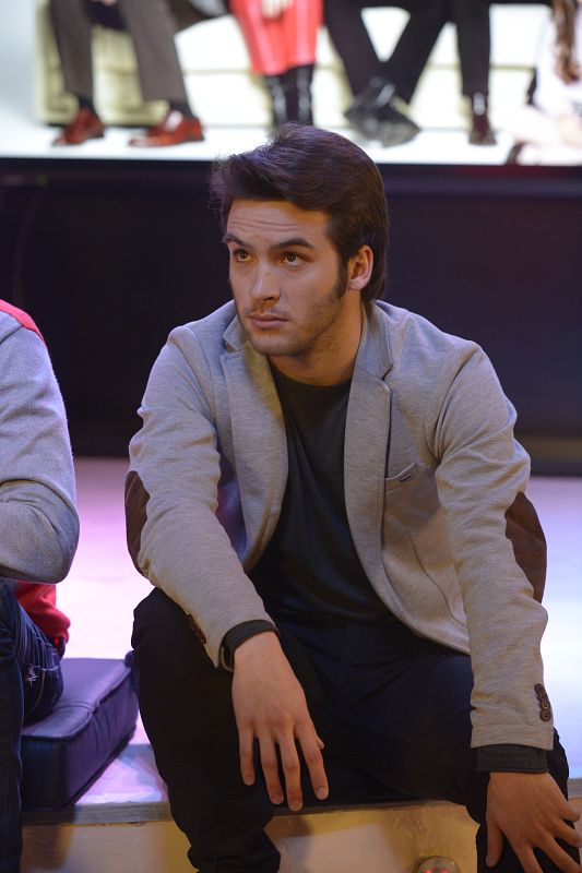 Ricardo Gómez, Carlos en la serie.Ricardo Gómez, Carlos en la serie.