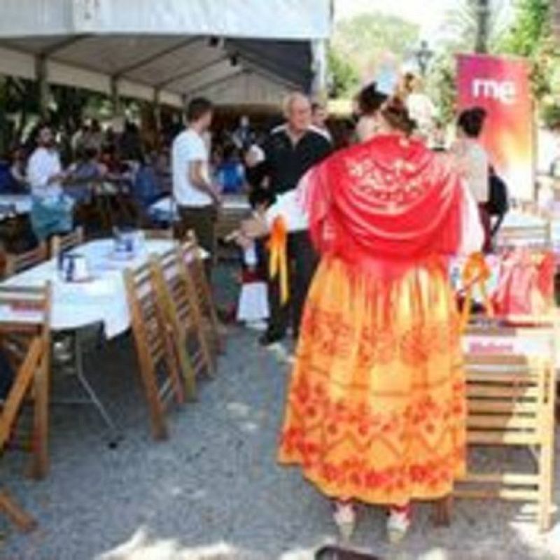 Radio 5 celebra su 20 aniversario en el Bando de la Huerta de Murcia desde la peña huertana el Almirez instalada en el Centro Malecón de Murcia