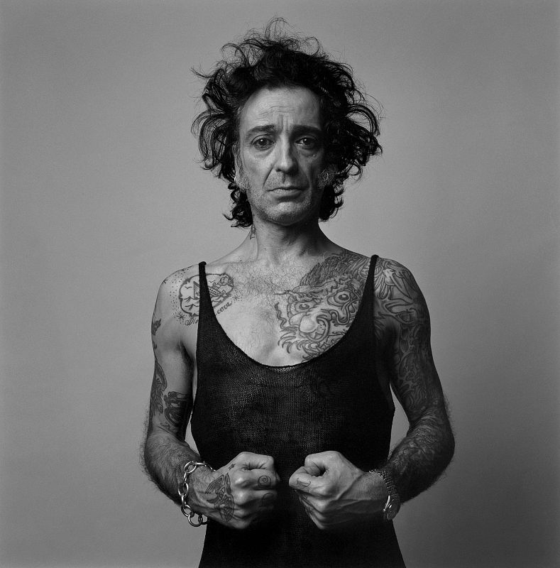 Alberto García-Alix, "Autorretrato. Mi lado femenino" (2002)