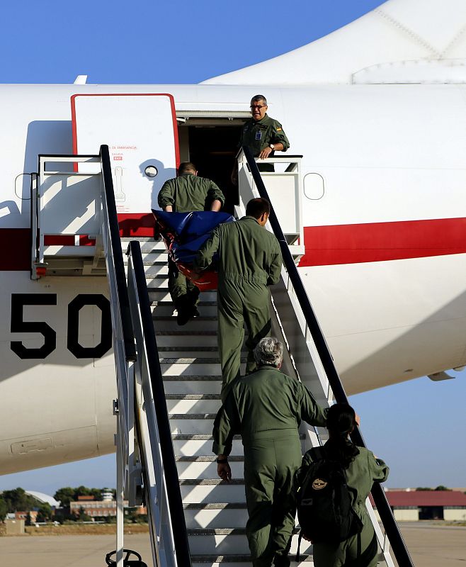 El personal que viaja en el avión decidirá sobre el terreno si también trae a la monja de origen guineano con pasaporte español Juliana Bohi, que no padece la enfermedad, y que está también en Liberia.