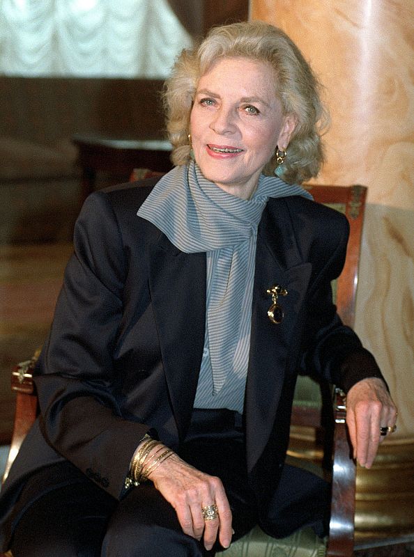 FALLECE LA ACTRIZ ESTADOUNIDENSE LAUREN BACALL A LOS 89 AÑOS