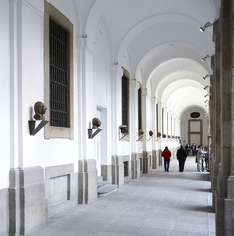 Museo Nacional Reina Sofía, atrio del edificio Sabatini