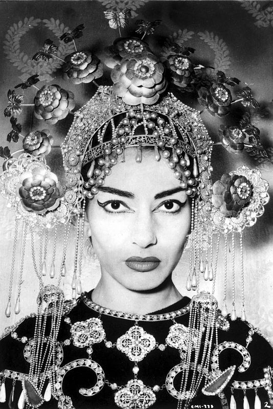 María Callas caracterizada como Turandot