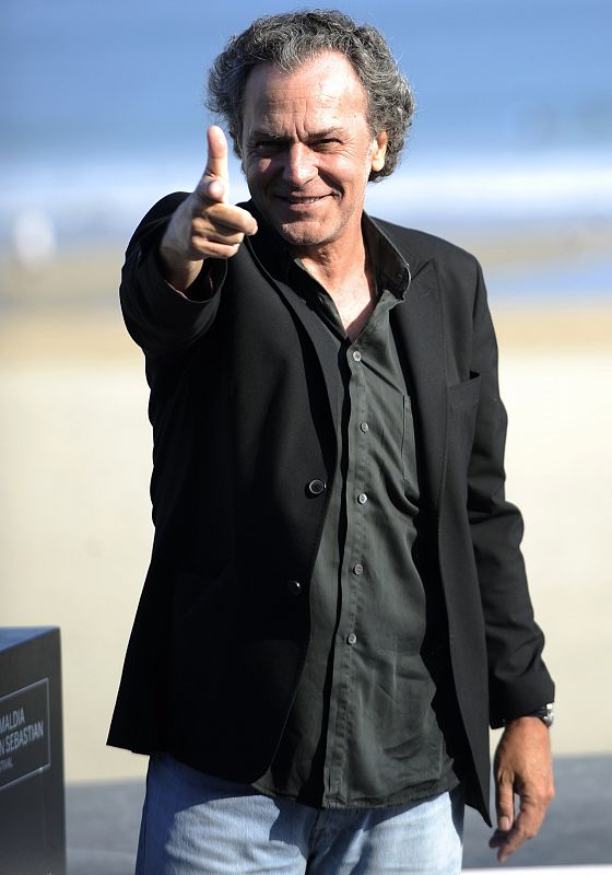 El actor José Coronado posa tras la presentación de "Murieron por encima de sus posibilidades" en el 62 Festival de San Sebastián