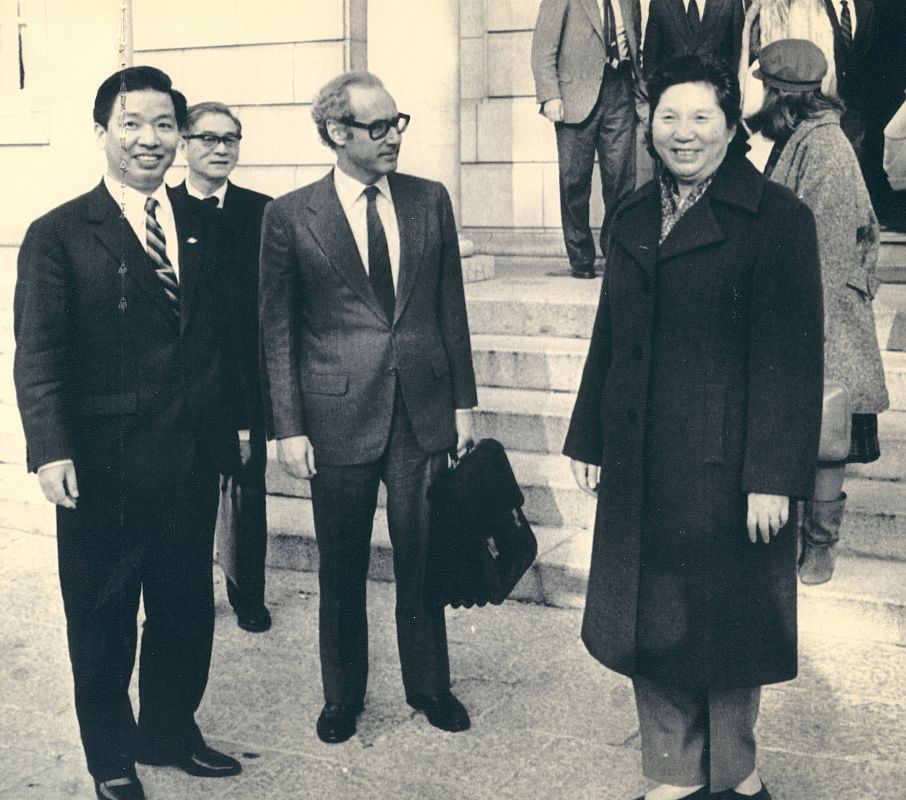 Miguel Boyer con la ministra de Comercio Exterior de China