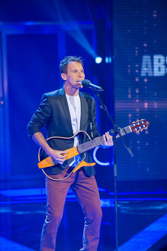  'Quién' de Gustavo Almeida en 'Hit-La Canción'.