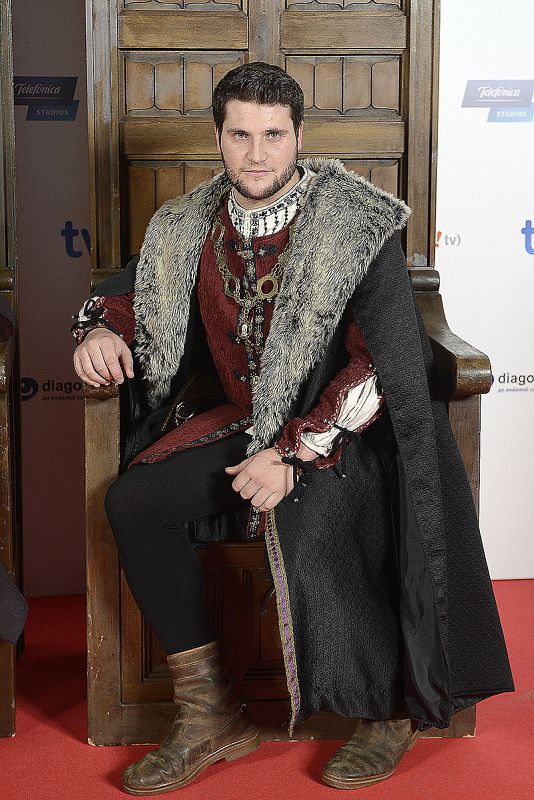 Los fans isabelinos dicen adiós a la reina