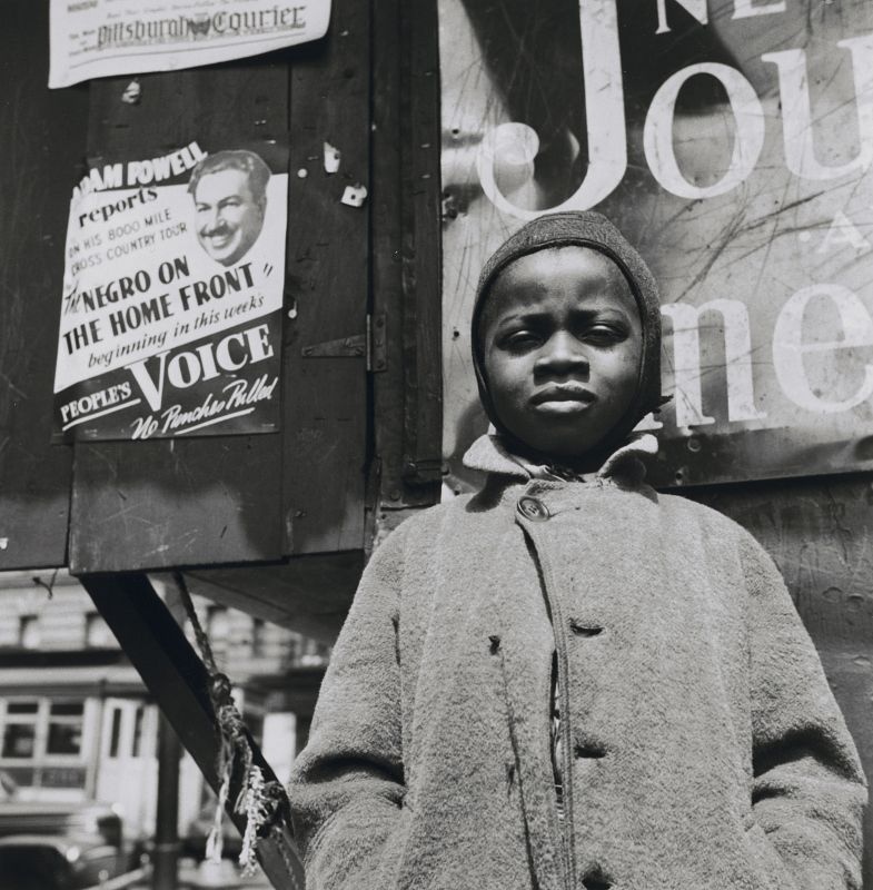 Gordon Parks "Harlem Newsboy", (1943