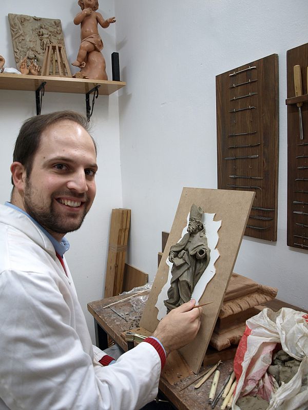 El escultor e imaginero Juan Alberto Pérez Rojas
