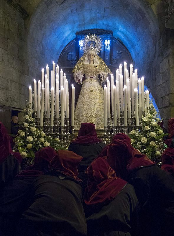 JUEVES SANTO EN VIVEIRO