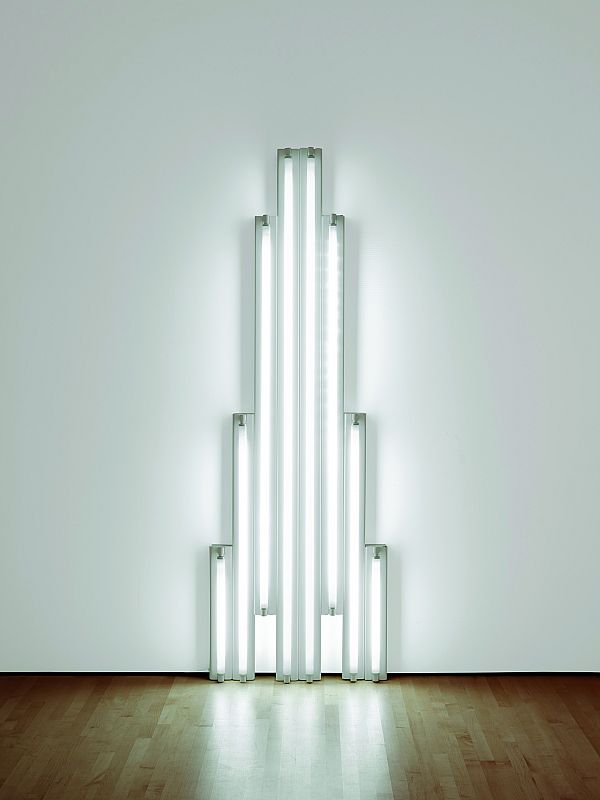 Dan Flavin, "'monumento' for V.Tatlin", (1969)