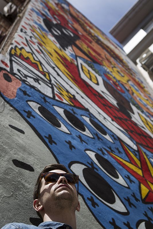 Ricardo Cavolo es otro de los artistas que toma las paredes de Getafe en MULacity.