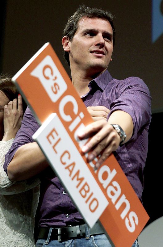 ACTO CENTRAL DE CIUDADANOS EN BARCELONA