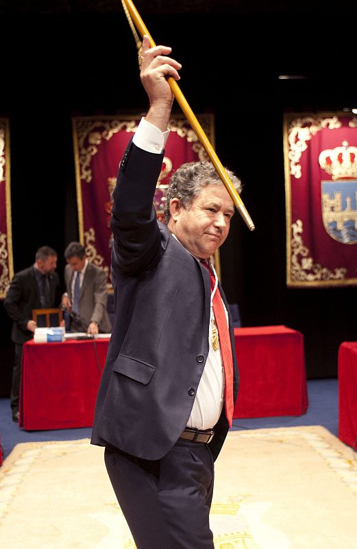 MIGUEL ANXO FERNÁNDEZ LORES (BNG), ALCALDE DE PONTEVEDRA POR QUINTA VEZ