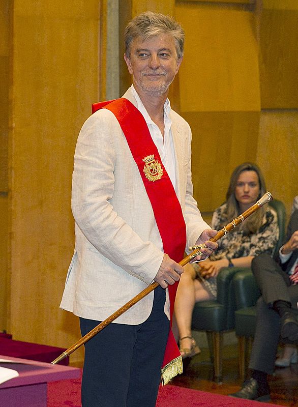 Pedro Santisteve, de Zaragoza en Común, se ha convertido en el nuevo alcalde de Zaragoza