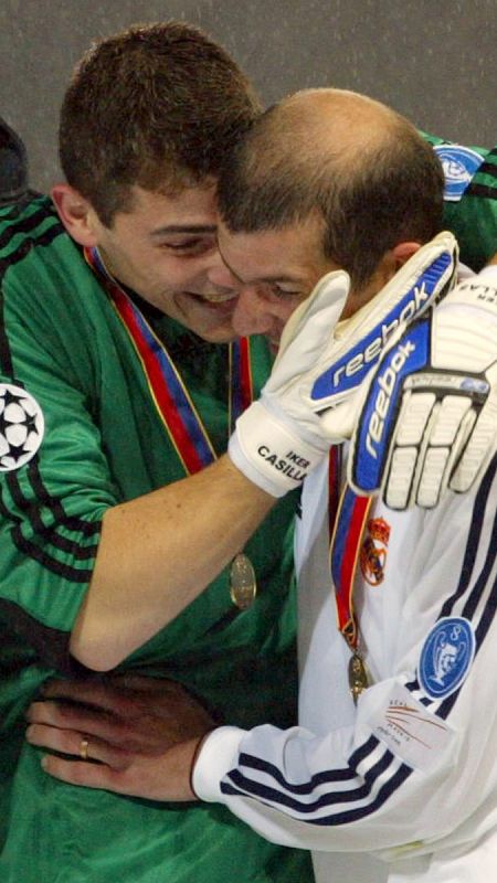 Casillas con Zidane novena