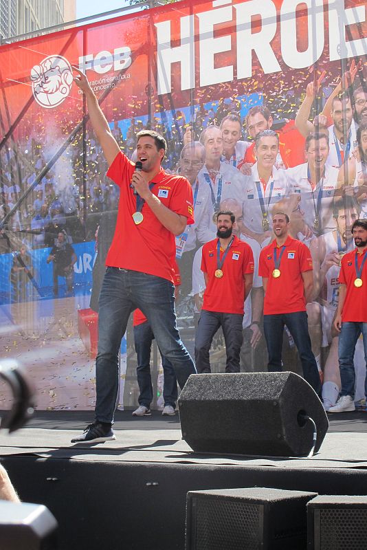 El capitán fue el primero en hablar