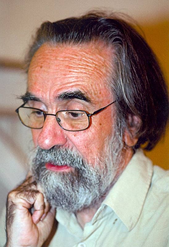 Fotografía de archivo sin fechar del artista murciano Isidoro Valcárcel Medina.