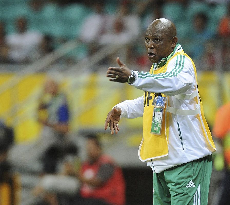 Una de las grandes leyendas del fútbol nigeriano, Stephen Keshi, ha fallecido a los 54 años. Keshi es, junto con el egipcio Mahmoud El-Gohary, la única persona que ha ganado la Copa de África de Naciones como jugador y entrenador.