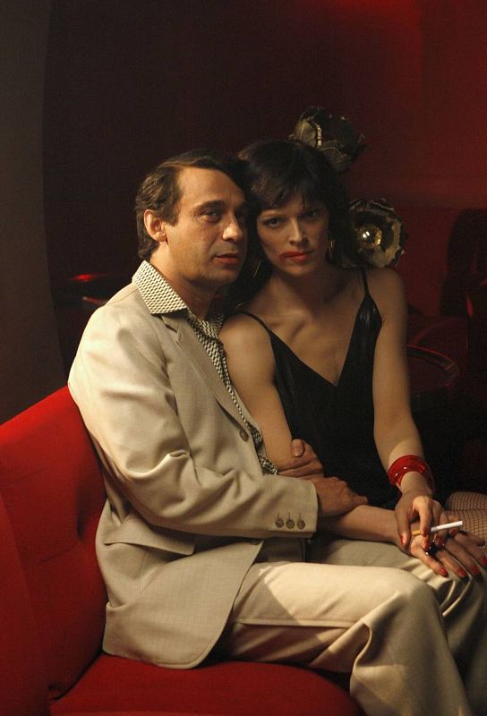 Junto a Jordi Mollá, protagonista  de 'El cónsul de Sodoma' (2009), que fue el debut de Bimba Bosé en el cine.