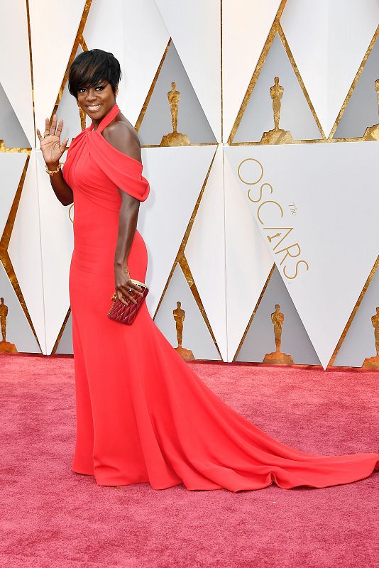Oscar 2017: Viola Davis, nominada a Mejor Actriz Secundaria por 'Fences', en la alfombra roja