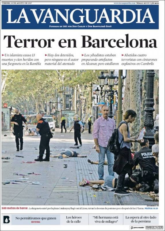El periódico catalán 'La Vanguardia' títula "Terror en Barcelona" y recoge los testimonios de los familiares de los afectados