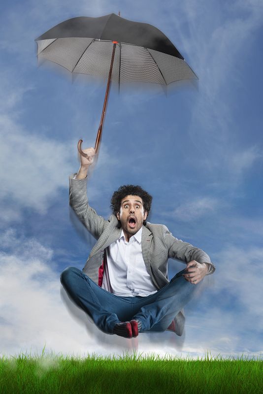 Miguelillo presenta "Un páis mágico" emulando a Mary Poppins