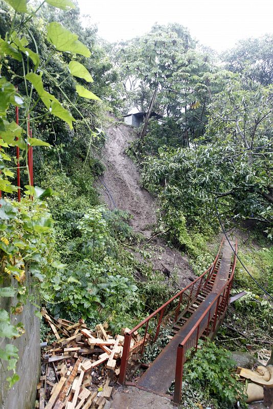 La tormenta tropical Nate deja al menos 23 muertos y 27 desaparecidos en Centroamérica