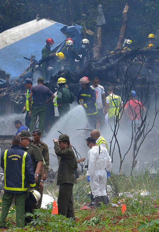 Primeras imágenes del accidente aéreo en La Habana