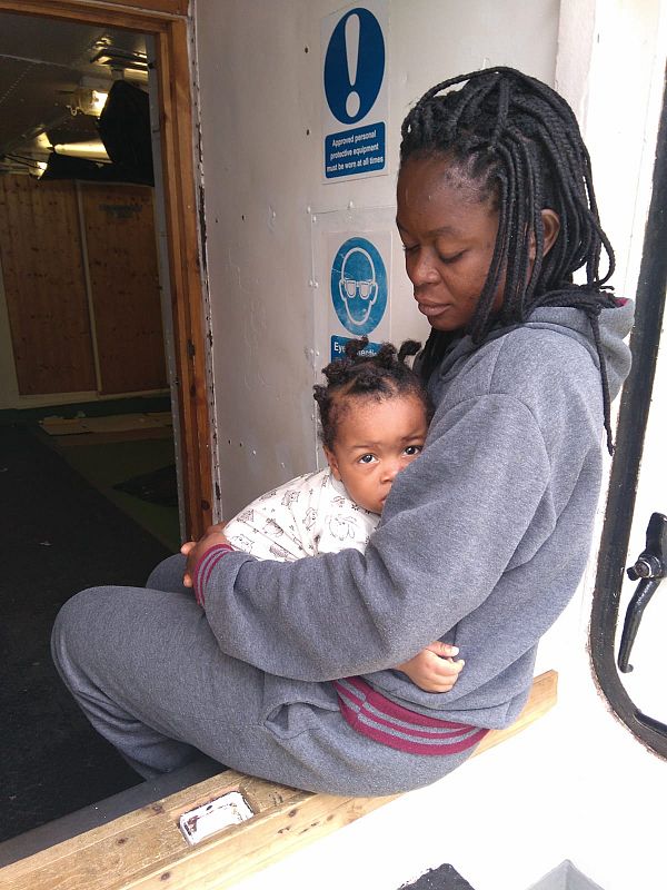 La calma se asienta poco a poco en el Aquarius