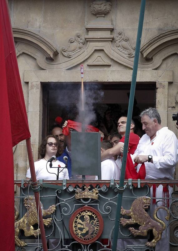 El grupo de música Mitxila 21 ha sido el encargado de dar el pregón