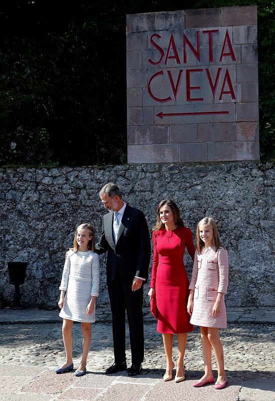 Los reyes Felipe y Letizia, la princesa Leonor y la infanta Sofía acuden a los actos conmemorativos del primer Centenario de la Coronación de la Virgen de Covadonga y del Parque Nacional de la Montaña de Covadonga