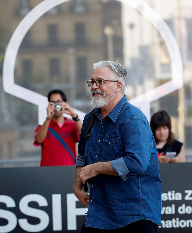 Constantin Popescu, miembro del jurado