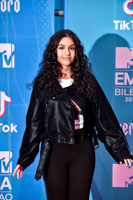 La cantante y compositora canadiense Alessia Cara