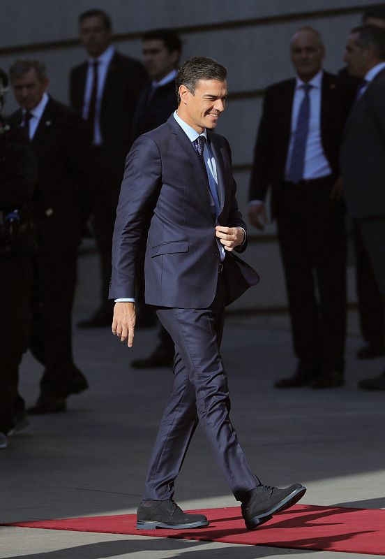 El presidente Pedro Sánchez llega al Congreso de los Diputados